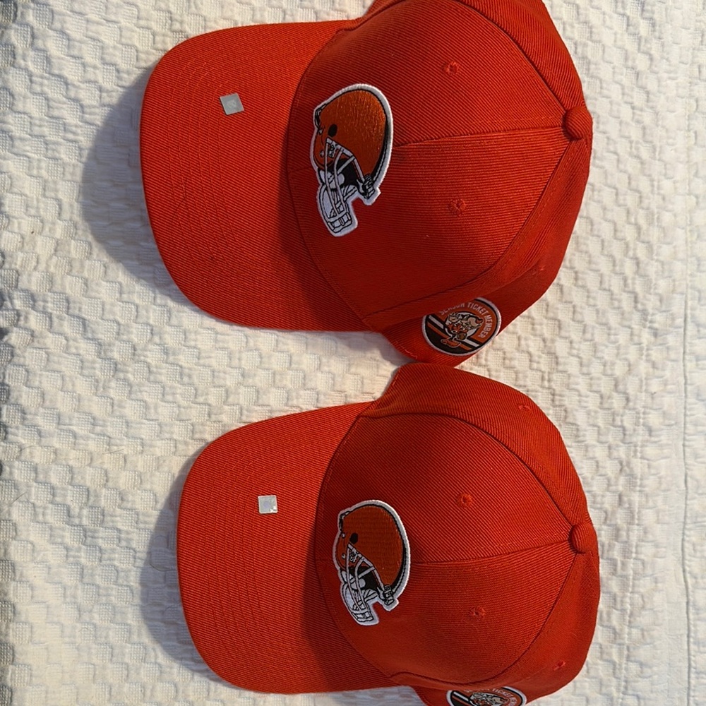 Cleveland Browns hat!!  ONE HAT!!!!!